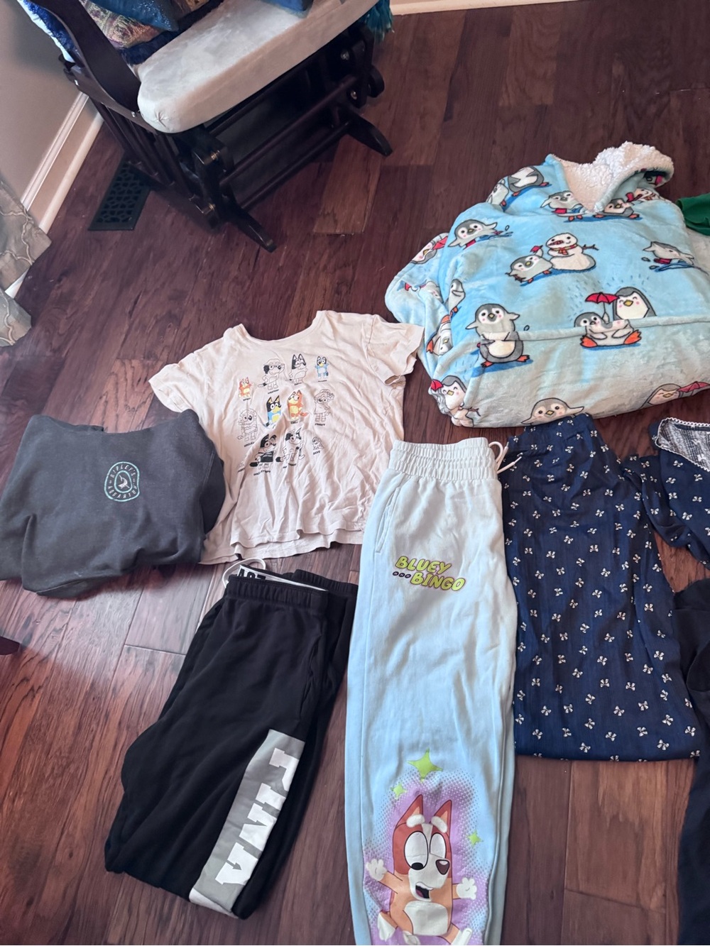 Women’s assorted lot